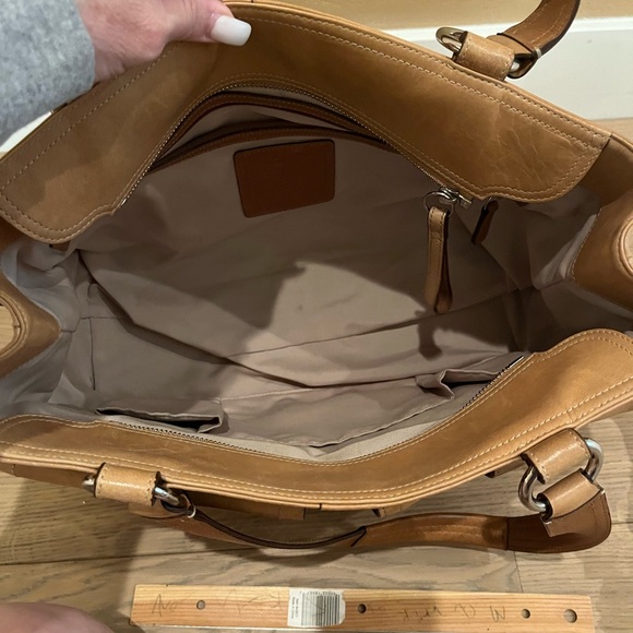 Coach Leather Shoulder Bag - Picture 3 of 8